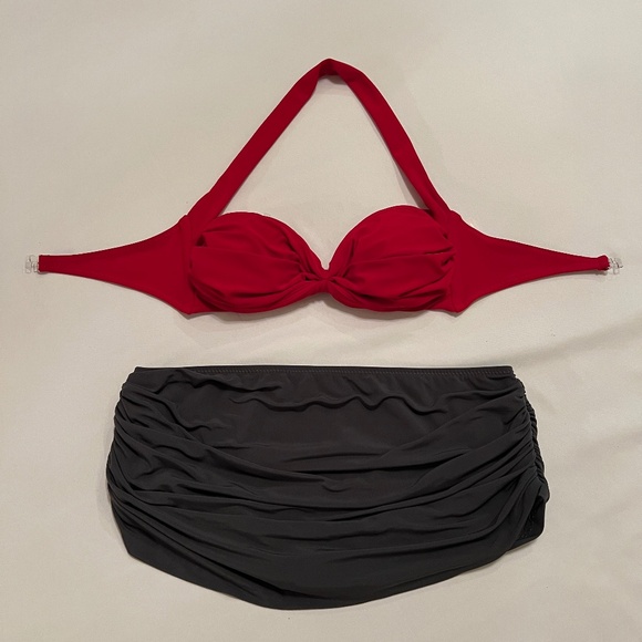 Norma Kamali Bill Ruched Bikini Swim Top Halter Red Sz M - Picture 11 of 12